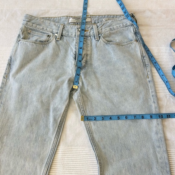 Guess 1981 Slim Straight Jeans - Picture 9 of 13